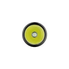 Foco de linterna LED amarillo de cerca con centro blanco, borde negro, vista superior.