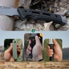 Comparativa de empuñaduras de cuchillos de supervivencia entre plástico, G10 Micarta ergonómica y goma antideslizante
