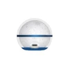 Proyector de estrellas Sphere C esférico blanco y azul con puerto de carga USB-C sobre fondo blanco