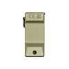 Olight OCLIP ULTRA de color oliva con textura, ideal para uso diario y al aire libre.