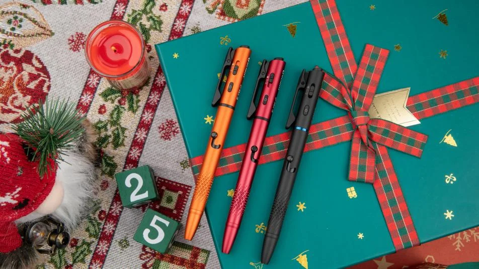 Olight O Pen 3 combina linterna potente y bolígrafo táctico en un diseño versátil