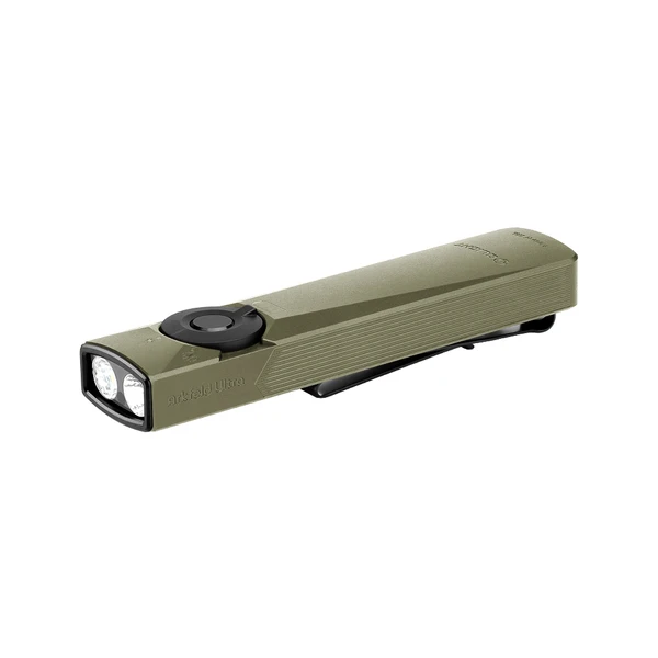 Linterna Olight Arkfeld Ultra verde oliva de perfil con doble lente y clip de bolsillo para iluminación diaria.