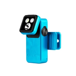 Linterna Olight Oclip 2 Pro azul con tres luces LED frontales para iluminación portátil EDC en exteriores