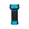 Olight Marauder Mini 2 azul con agarre texturizado para exteriores.