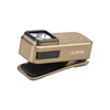 Olight Oclip Pro dorado vista lateral, linterna de clip versátil para iluminación manos libres