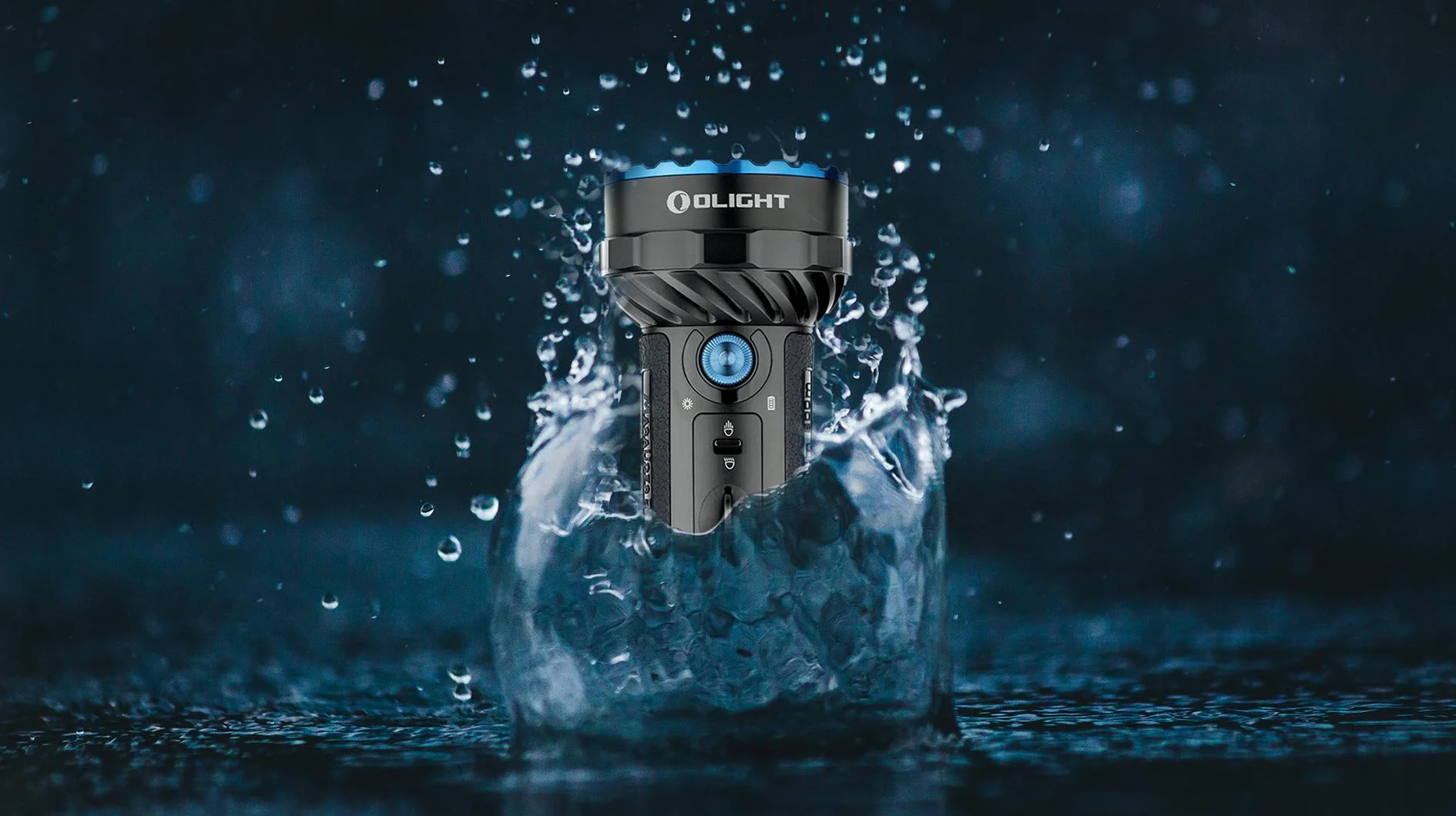 ¿Tu linterna es resistente al agua?