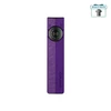 Linterna plana Olight Arkfeld Pro morada con luz EDC láser verde y UV sobre fondo blanco