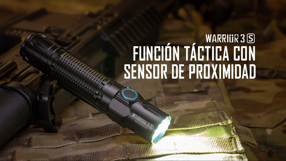 Guía de compra de linternas tácticas militares y policiales con certificación ANSI FL1 y modelos atex para chaleco