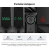 Pantalla inteligente con indicadores de tiempo de funcionamiento, carga, luz de luna y alta temperatura de un dispositivo.