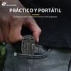 Multiherramienta portátil HX Outdoors guardada en el bolsillo del pantalón, práctica y compacta para camping.